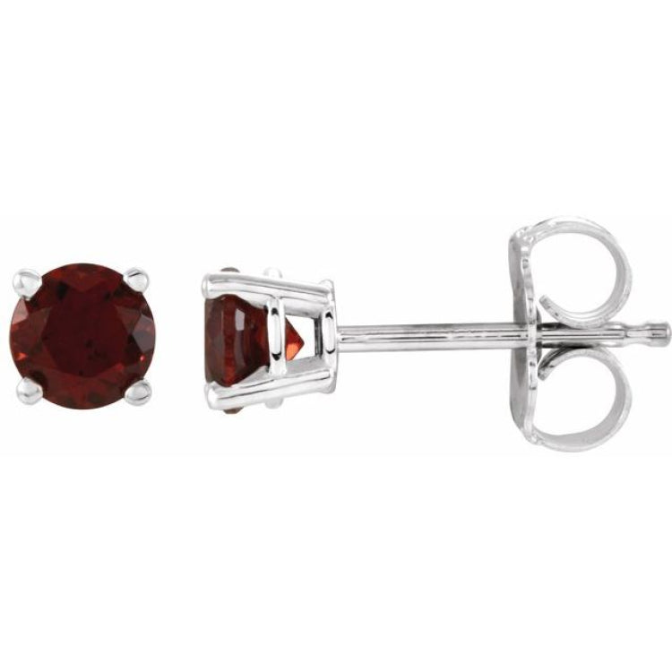 Round 4-Prong Lightweight Stud Earrings