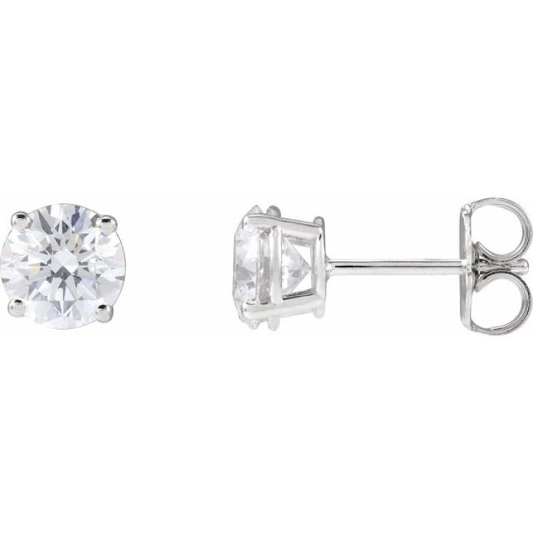 Round 4-Prong Lightweight Stud Earrings